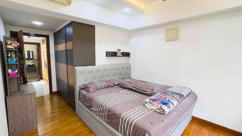 The Mayfair, 7 Jurong East Street 32, Boon Lay / Jurong / Tuas, 3 Bedrooms, 1,184 sqft, Condominium For Sale, by Don Cheng, 500243138 - Bedroom - PropertyGuru.com.sg