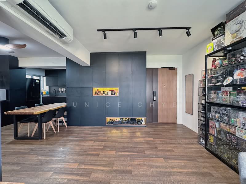 229A Sumang Lane, 229A Sumang Lane, 3 Bedrooms, 1,001 sqft, HDB Flat For Sale, by Eunice Chye, 500243148 - Living Room - PropertyGuru.com.sg