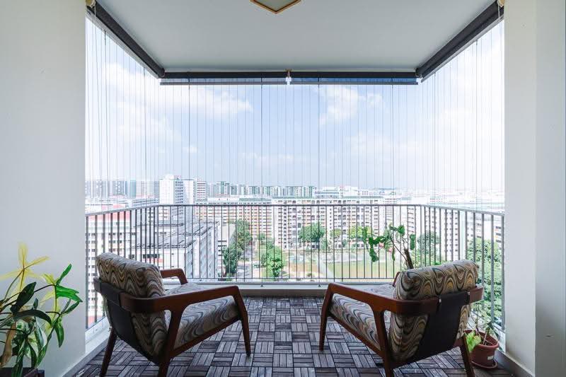 Wandervale, 365 Choa Chu Kang Avenue 3, 3 Bedrooms, 1,098 sqft, Condominium For Sale, by Ong Yu Rong, 500243155 - Balcony - PropertyGuru.com.sg