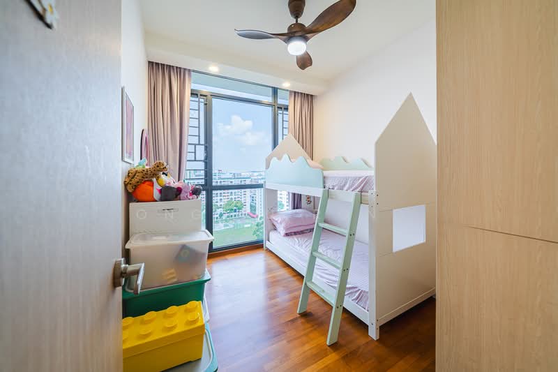 Wandervale, 365 Choa Chu Kang Avenue 3, 3 Bedrooms, 1,098 sqft, Condominium For Sale, by Ong Yu Rong, 500243155 - Bedroom - PropertyGuru.com.sg
