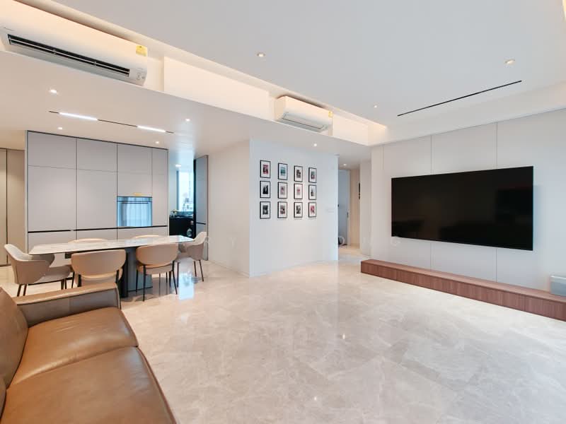 Amber Park, 14 Amber Gardens, 4 Bedrooms, 1,572 sqft, Condominium For Sale, by Caryn Wong, 500243161 - Living Room - PropertyGuru.com.sg