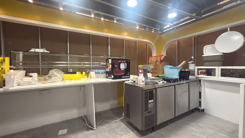 F&B Kiosk Orchard Road, Somerset MRT, , 170 sqft, Food & Beverage For Rent, by Evelyn Evelyn, 500243163 - F&B Kiosk - CommercialGuru.com.sg