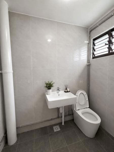 226 Choa Chu Kang Central, 226 Choa Chu Kang Central, Dairy Farm / Bukit Panjang / Choa Chu Kang, 4 Bedrooms, 1,334 sqft, HDB Flat For Sale, by Elizabeth Poh, 500243164 - Bathroom - PropertyGuru.com.sg