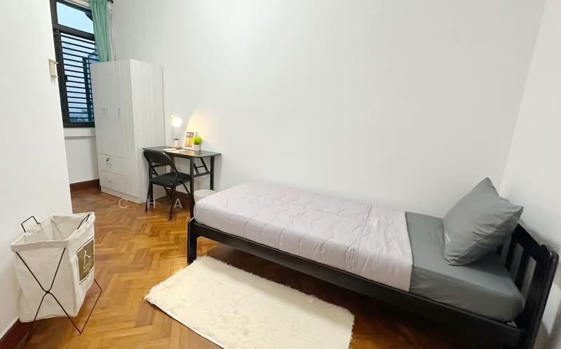 Parc Oasis, 35 Jurong East Avenue 1, Room Rental, 120 sqft, Condominium For Rent, by Charlotte Lin, 500243165 - Bedroom - PropertyGuru.com.sg