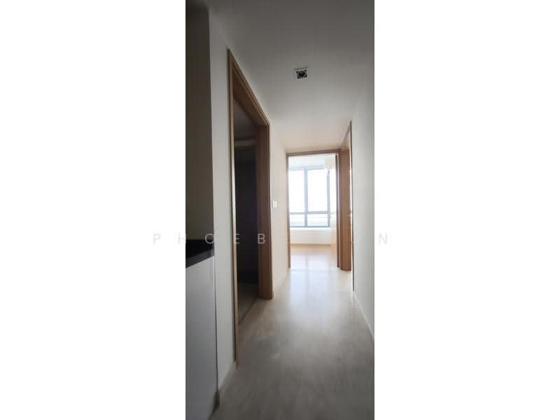 The Red House, 63 East Coast Road, 3 Bedrooms, 1,206 sqft, Apartment For Rent, by Phoebe Pan, 500243167 - Corridor - PropertyGuru.com.sg