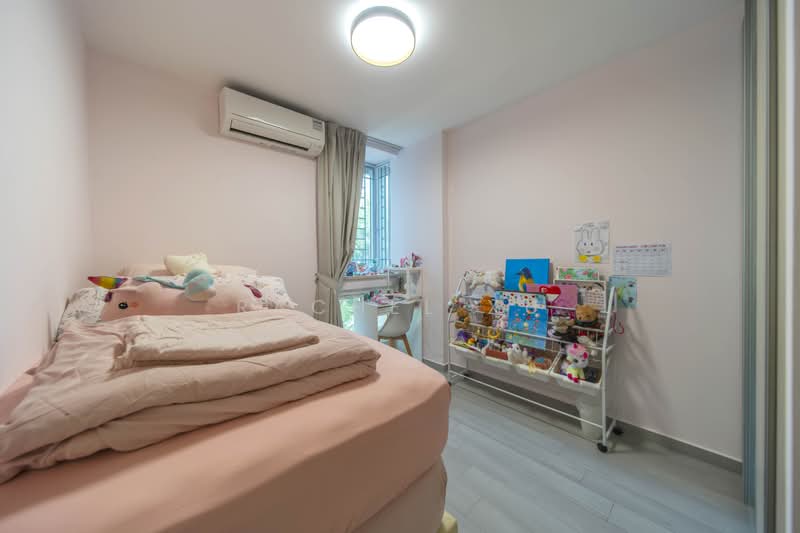 Changi Rise Condo, 22 Simei Rise, 3 Bedrooms, 1,130 sqft, Condominium For Sale, by Rachel Xu, 500243174 - Bedroom - PropertyGuru.com.sg