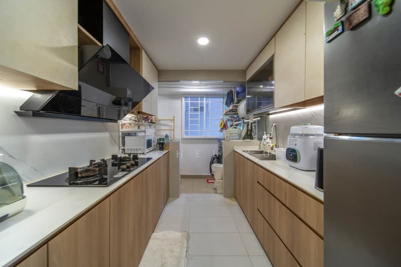 Changi Rise Condo, 22 Simei Rise, 3 Bedrooms, 1,130 sqft, Condominium For Sale, by Rachel Xu, 500243174 - Kitchen - PropertyGuru.com.sg