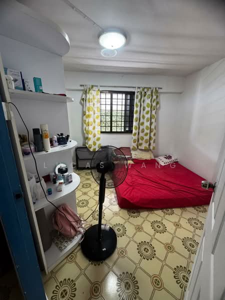 105 Bukit Purmei Road, 105 Bukit Purmei Road, 2 Bedrooms, 721 sqft, HDB Flat For Rent, by Lucas Wang, 500243176 - Bedroom - PropertyGuru.com.sg