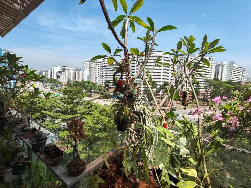 Canberra Residences, 513 Canberra Drive, Sembawang / Yishun, 4 Bedrooms, 1,528 sqft, Condominium For Sale, by Alex Deven, 500243177 - Balcony - PropertyGuru.com.sg