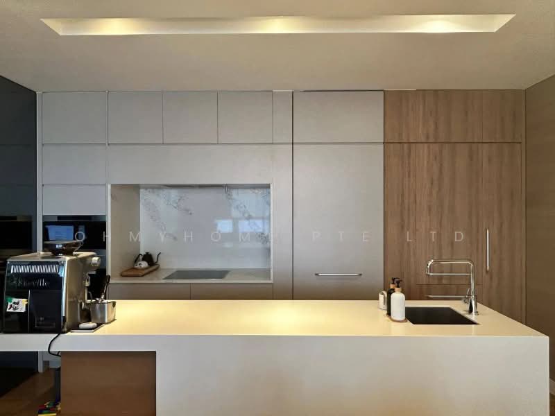 Hilltops, 101 Cairnhill Circle, 2 Bedrooms, 1,184 sqft, Condominium For Rent, by JIMMY GIAM, 500243183 - Kitchen - PropertyGuru.com.sg