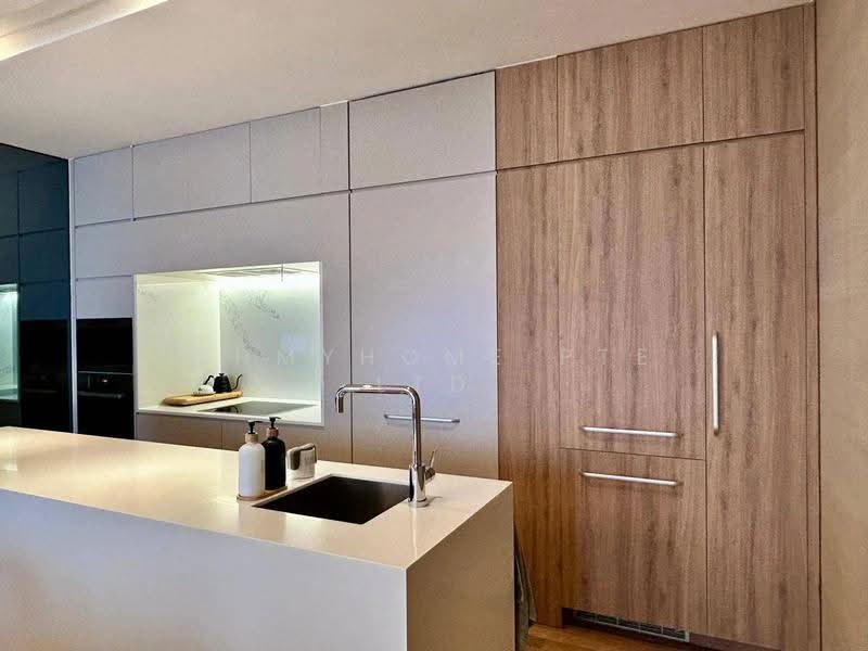 Hilltops, 101 Cairnhill Circle, 2 Bedrooms, 1,184 sqft, Condominium For Rent, by JIMMY GIAM, 500243183 - Kitchen - PropertyGuru.com.sg
