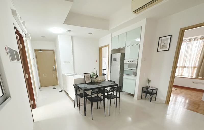The Foliage, 370 Pasir Panjang Road, Room Rental, 120 sqft, Condominium For Rent, by Charlotte Lin, 500243190 - Kitchen - PropertyGuru.com.sg