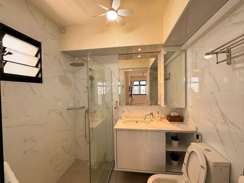 472A Fernvale Street, 472A Fernvale Street, 3 Bedrooms, 1,216 sqft, HDB Flat For Sale, by Kristine Tan, 500243191 - Master Bathroom - PropertyGuru.com.sg
