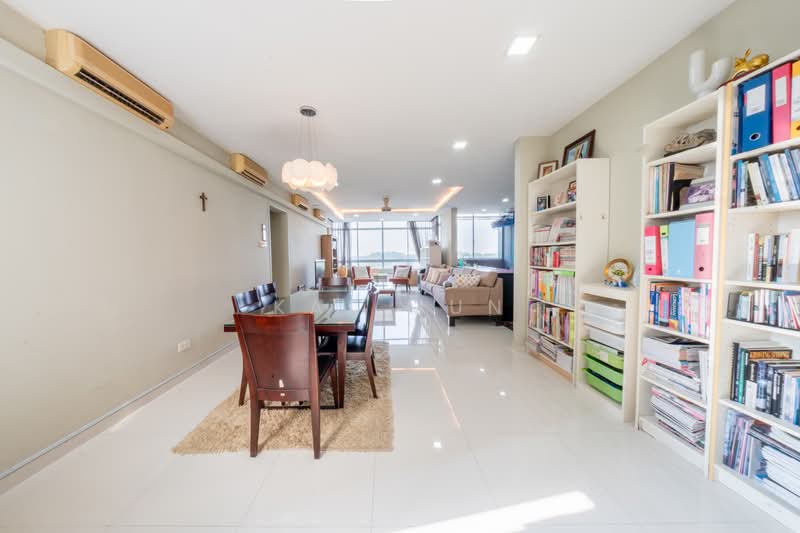 Sherwood Towers, 3 Jalan Anak Bukit, 3 Bedrooms, 1,518 sqft, Apartment For Sale, by Kai Mun, 500243194 - Living Room - PropertyGuru.com.sg