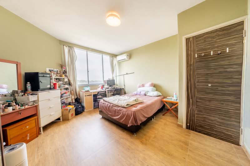 Sherwood Towers, 3 Jalan Anak Bukit, 3 Bedrooms, 1,518 sqft, Apartment For Sale, by Kai Mun, 500243194 - Bedroom - PropertyGuru.com.sg