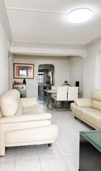 32 Marine Crescent, 32 Marine Crescent, 2 Bedrooms, 700 sqft, HDB Flat For Sale, by Jaslyn Tan, 500243195 - Living Room - PropertyGuru.com.sg