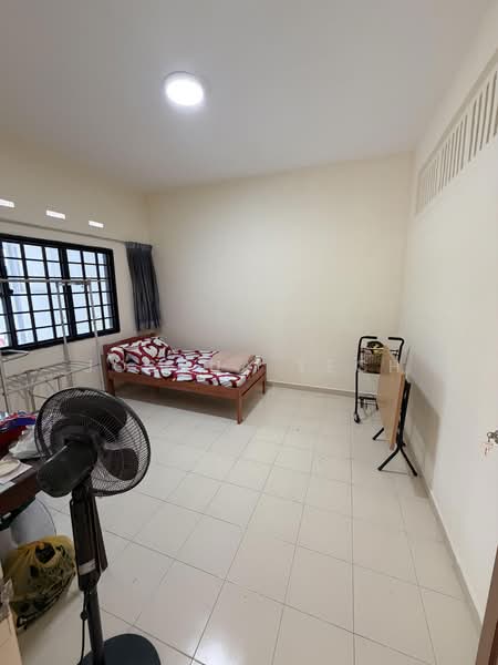 Hillview Garden Estate, Elizabeth Drive, 3 Bedrooms, 1,800 sqft, Terraced House For Sale, by Joshua Tech, 500243200 - Bedroom - PropertyGuru.com.sg