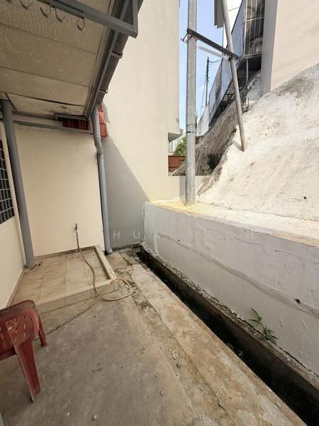 Hillview Garden Estate, Elizabeth Drive, 3 Bedrooms, 1,800 sqft, Terraced House For Sale, by Joshua Tech, 500243200 - Exterior - PropertyGuru.com.sg