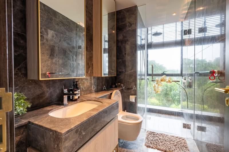 Meyer Mansion, 79 Meyer Road, 3 Bedrooms, 1,496 sqft, Condominium For Sale, by Linda Yang, 500243202 - Bathroom - PropertyGuru.com.sg