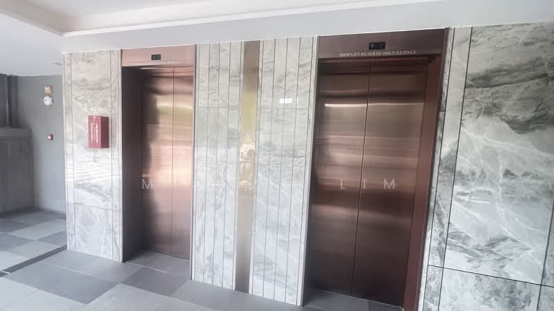 Stars of Kovan, 988 Upper Serangoon, Hougang / Punggol / Sengkang, 474 sqft, Mall Shop For Sale, by Michael Lim, 500243225 - Corridor - CommercialGuru.com.sg