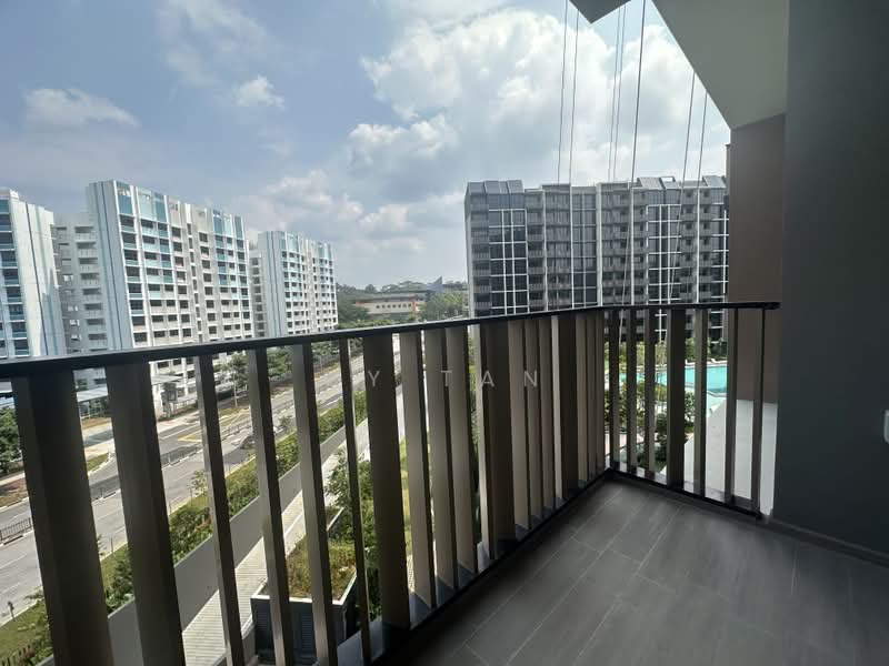 Norwood Grand, Admiralty / Woodlands, 4 Bedrooms, 1,313 sqft, Condominium For Sale, by CY TAN, 500243235 - Balcony - PropertyGuru.com.sg