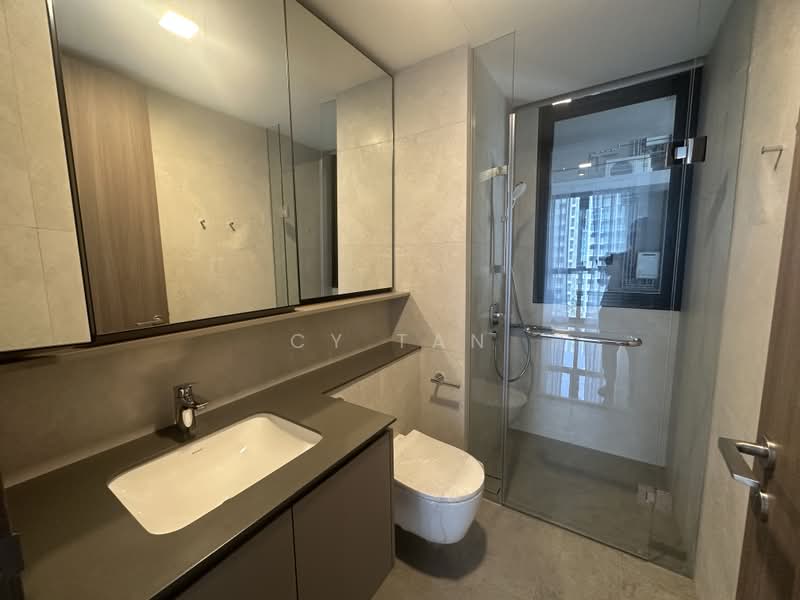 Norwood Grand, Admiralty / Woodlands, 4 Bedrooms, 1,313 sqft, Condominium For Sale, by CY TAN, 500243235 - Bathroom - PropertyGuru.com.sg