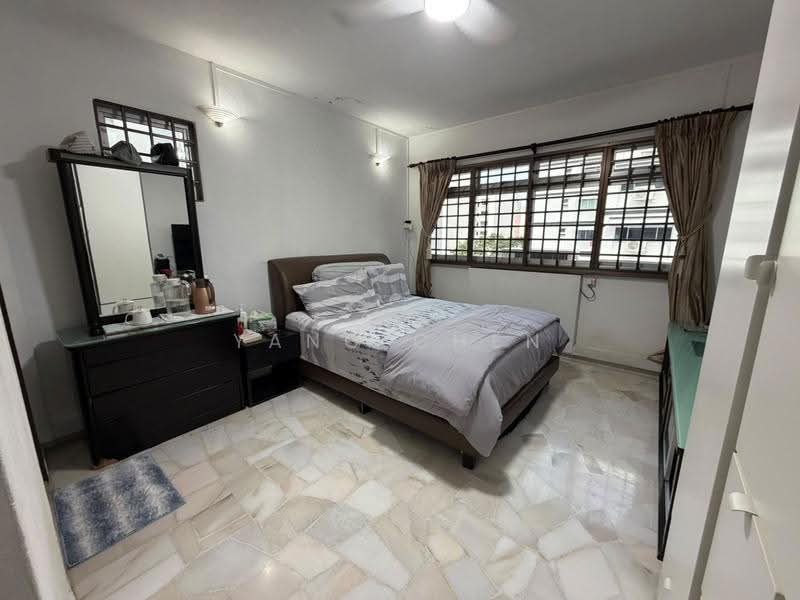 491G Tampines Street 45, 491G Tampines Street 45, 4 Bedrooms, 1,335 sqft, HDB Flat For Sale, by Yang Chen, 500243248 - Master Bedroom - PropertyGuru.com.sg