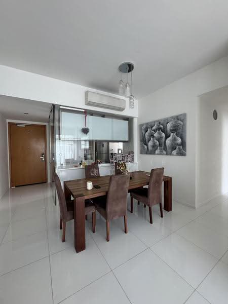 The Cascadia, 925 Bukit Timah Road, 3 Bedrooms, 1,238 sqft, Condominium For Rent, by Jenny Xie 謝鎂鍾, 500243270 - PropertyGuru.com.sg
