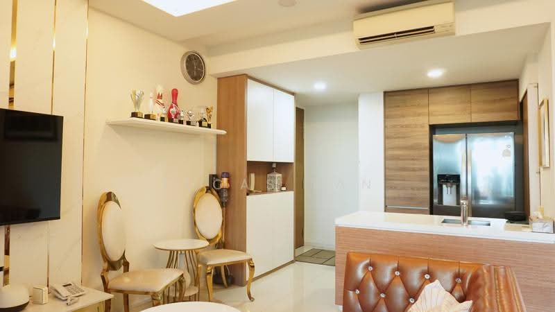 The Topiary, 25 Fernvale Lane, 4 Bedrooms, 1,292 sqft, Condominium For Sale, by Lucas Tan, 500243273 - Living Room - PropertyGuru.com.sg