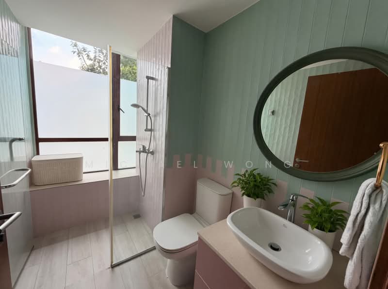Park Natura, 35 Bukit Batok East Avenue 6, 3 Bedrooms, 1,442 sqft, Condominium For Sale, by Michael Wong, 500243274 - Bathroom - PropertyGuru.com.sg