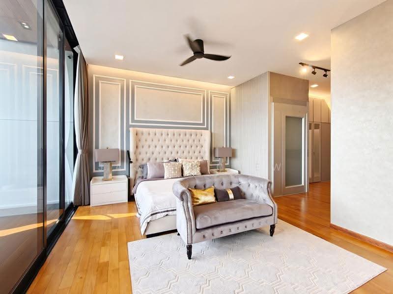 ★ GIANT ★ Pristine Condition Semi-Detached at Serangoon Gardens | Minutes to MRT and Chomp Chomp, Kingswear Avenue, Serangoon Garden Way, Huddington Avenue, Hougang / Punggol / Sengkang, 5 Bedrooms, 5,500 sqft, Semi-Detached House For Sale, by Jackie Chew, 500243276 - Bedroom - PropertyGuru.com.sg