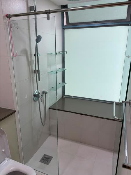 Pavilion 11, 23 Akyab Road, 2 Bedrooms, 958 sqft, Condominium For Rent, by Jeffrey Lee, 500243278 - Bathroom - PropertyGuru.com.sg