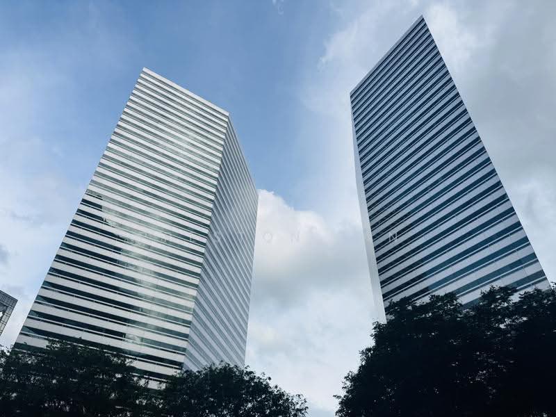 Gateway West, 150 Beach Road, 2,043 sqft, Office For Rent, by Preston Tan, 500243287 - Exterior - CommercialGuru.com.sg