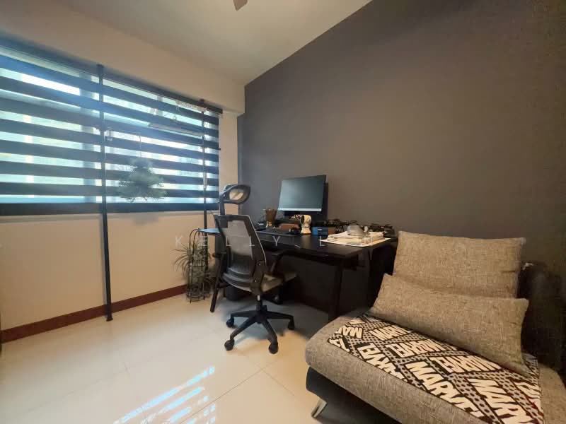 488C Choa Chu Kang Avenue 5, 488C Choa Chu Kang Avenue 5, 3 Bedrooms, 1,001 sqft, HDB Flat For Sale, by Kelly Lin, 500243295 - Study - PropertyGuru.com.sg