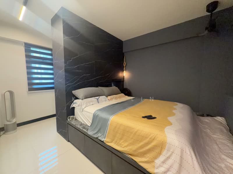 488C Choa Chu Kang Avenue 5, 488C Choa Chu Kang Avenue 5, 3 Bedrooms, 1,001 sqft, HDB Flat For Sale, by Kelly Lin, 500243295 - Bedroom - PropertyGuru.com.sg