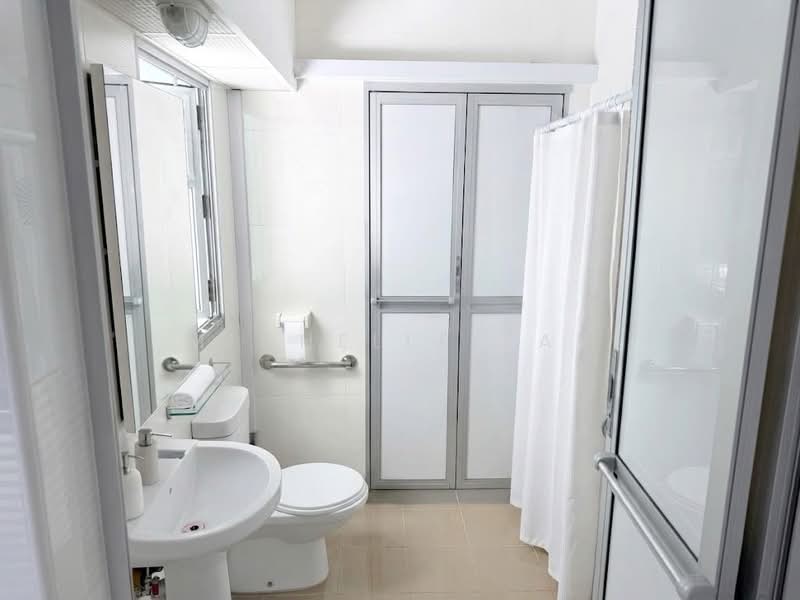 130A Canberra Crescent, 130A Canberra Street, Sembawang / Yishun, 1 Bedroom, 506 sqft, HDB Flat For Sale, by Michelle Tay, 500243300 - Bathroom - PropertyGuru.com.sg