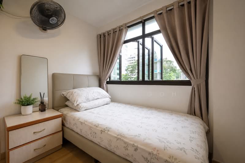 40 Chai Chee Avenue, 40 Chai Chee Avenue, 3 Bedrooms, 786 sqft, HDB Flat For Sale, by Charlie Goh, 500243305 - Bedroom - PropertyGuru.com.sg