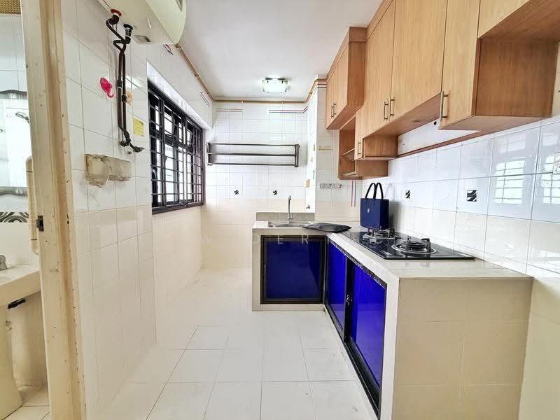 26D Jalan Membina, 26D Jalan Membina, 2 Bedrooms, 646 sqft, HDB Flat For Sale, by Liew Derrick, 500243306 - Kitchen - PropertyGuru.com.sg