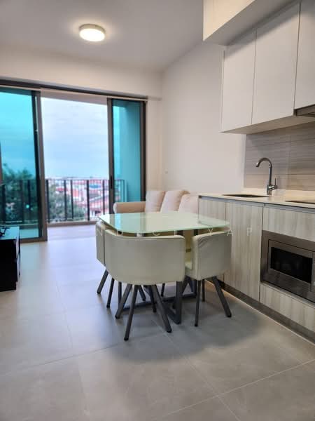 The Glades, 6 Bedok Rise, 2 Bedrooms, 592 sqft, Condominium For Rent, by Candice Yap, 500243311 - PropertyGuru.com.sg