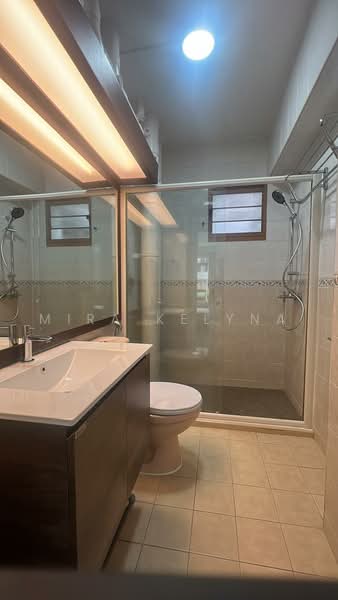 315C Anchorvale Road, 315C Anchorvale Road, 3 Bedrooms, 1,184 sqft, HDB Flat For Rent, by Mira Kelyna, 500243314 - Bathroom - PropertyGuru.com.sg