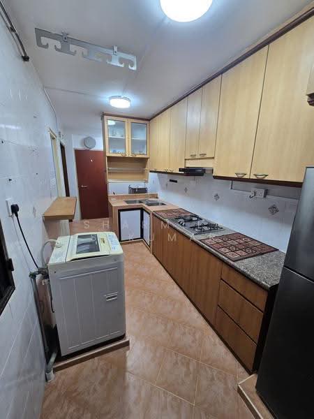 200A Sengkang East Road, 200A Sengkang East Road, 3 Bedrooms, 968 sqft, HDB Flat For Rent, by Sharmila Sukumar, 500243336 - Kitchen - PropertyGuru.com.sg