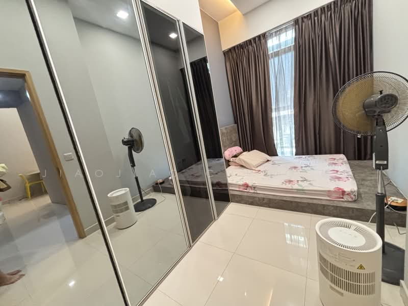 Midtown Residences, 1189 Upper Serangoon Road, 2 Bedrooms, 700 sqft, Condominium For Sale, by Jiaojiao Cheng 娇娇, 500243339 - Bedroom - PropertyGuru.com.sg