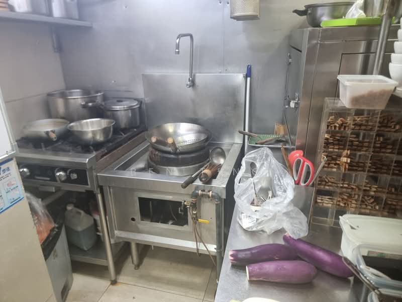 Lor 4 geylang, Eunos / Geylang / Paya Lebar, 1,200 sqft, Shop / Shophouse For Rent, by Ben Ting, 500243342 - Kitchen - CommercialGuru.com.sg