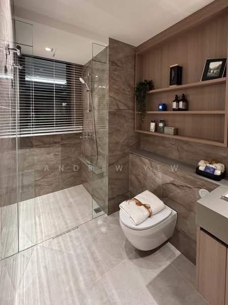 PARKTOWN Residence, Tampines Street 62, Pasir Ris / Tampines, 4 Bedrooms, 1,496 sqft, Condominium For Sale, by Andrew Yew, 500243347 - Bathroom - PropertyGuru.com.sg