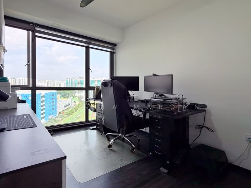 15 Waterwoods, Punggol Field Walk, 5 Bedrooms, 1,668 sqft, Condominium For Sale, by Syahira Mardan, 500243366 - Study - PropertyGuru.com.sg
