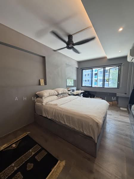 725 Tampines Street 71, 725 Tampines Street 71, 3 Bedrooms, 1,119 sqft, HDB Flat For Sale, by Ahmad Ibrahim, 500243368 - Bedroom - PropertyGuru.com.sg