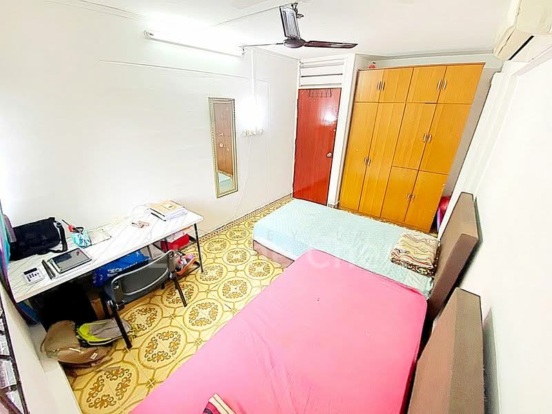 522 Ang Mo Kio Avenue 5, 522 Ang Mo Kio Avenue 5, Room Rental, 150 sqft, HDB Flat For Rent, by Jeffrey Lee, 500243375 - Bedroom - PropertyGuru.com.sg