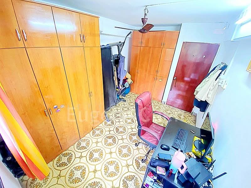 522 Ang Mo Kio Avenue 5, 522 Ang Mo Kio Avenue 5, Room Rental, 150 sqft, HDB Flat For Rent, by Jeffrey Lee, 500243375 - Study - PropertyGuru.com.sg
