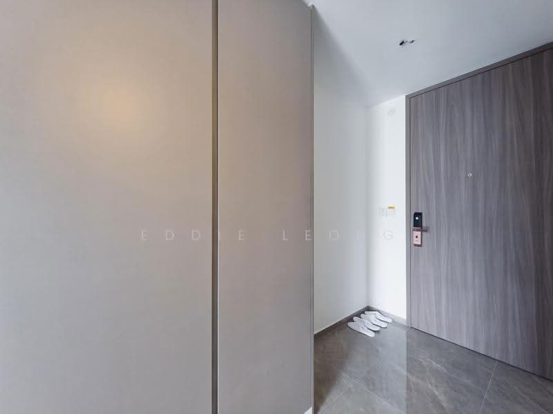 Norwood Grand, , 2 Bedrooms, 624 sqft, Condominium For Rent, by Eddie Leong, 500243377 - Entrance - PropertyGuru.com.sg