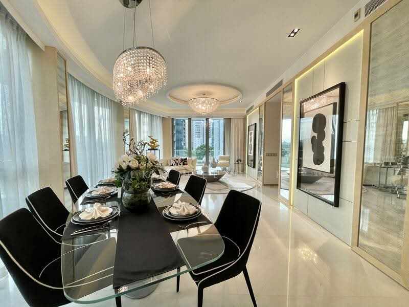 Cliveden at Grange, 100 Grange Road, 3 Bedrooms, 2,153 sqft, Condominium For Sale, by Ken Lim, 500243384 - PropertyGuru.com.sg